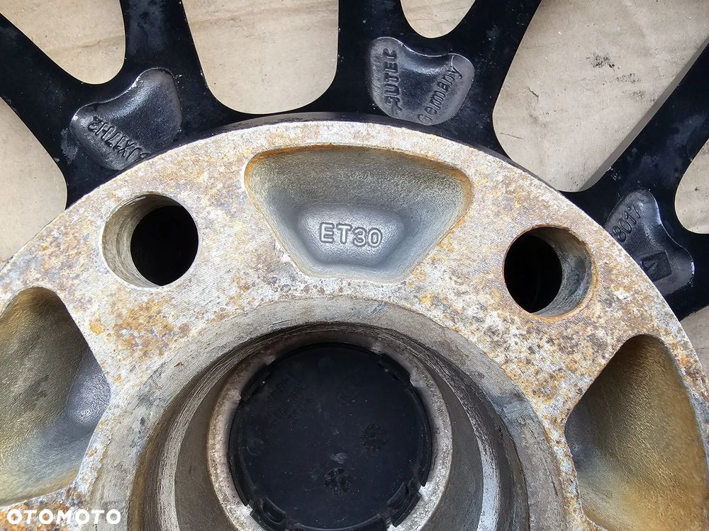 Autec BMW Seria 1 E81 E82 E87 E88 Seria 3 E36 E46 / 8Jx17 ET30 5x120 / KBA 48581 - 12