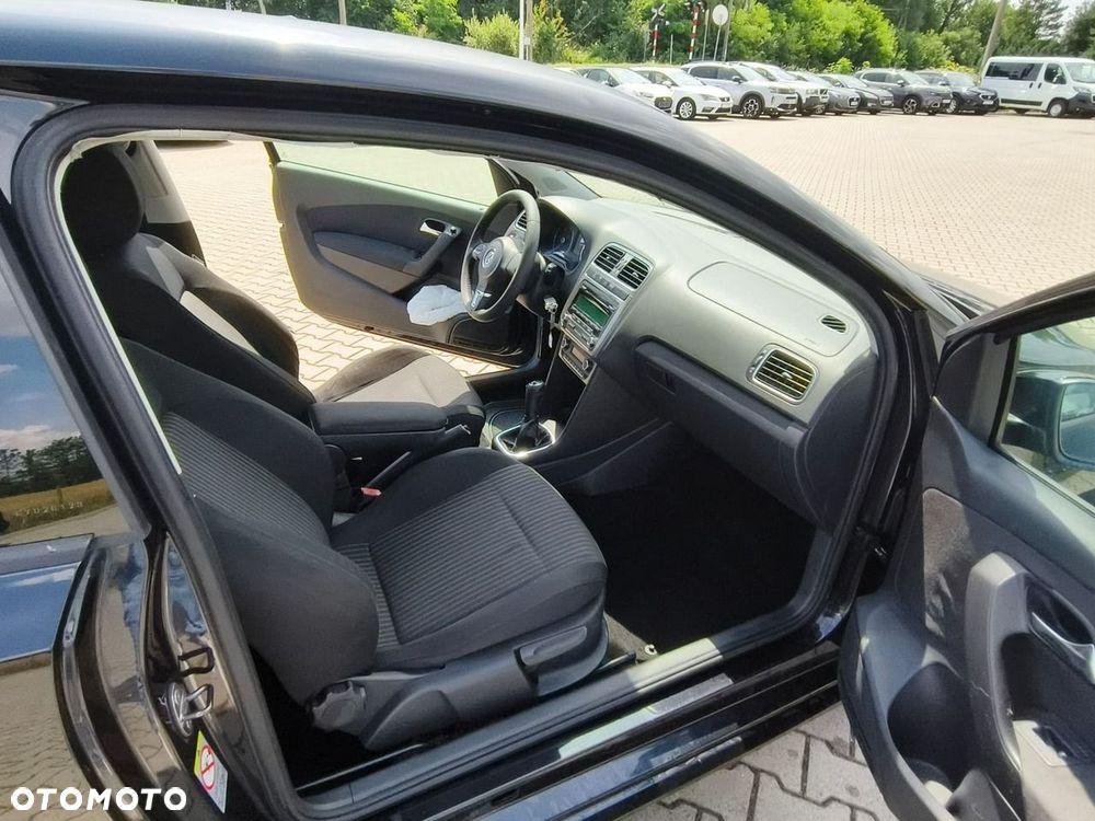 Volkswagen Polo - 13