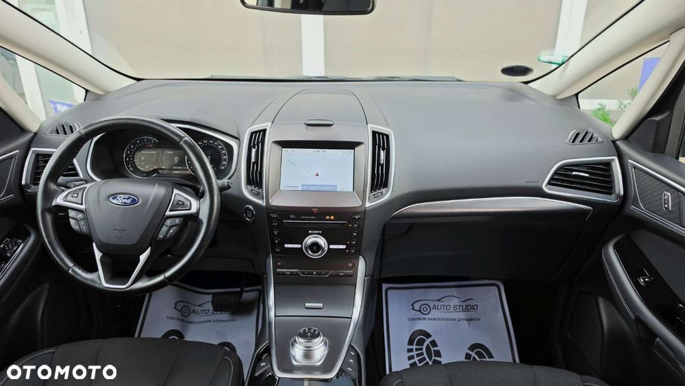 Ford S-Max 2.0 EcoBlue Titanium - 12