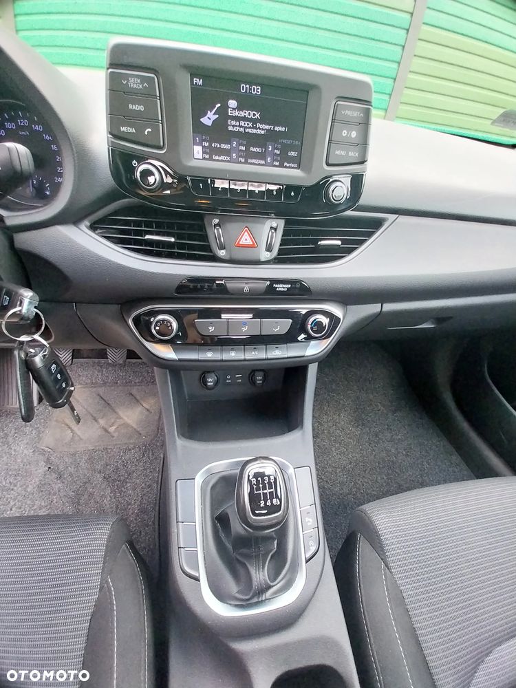 Hyundai i30 1.4 Classic + - 13