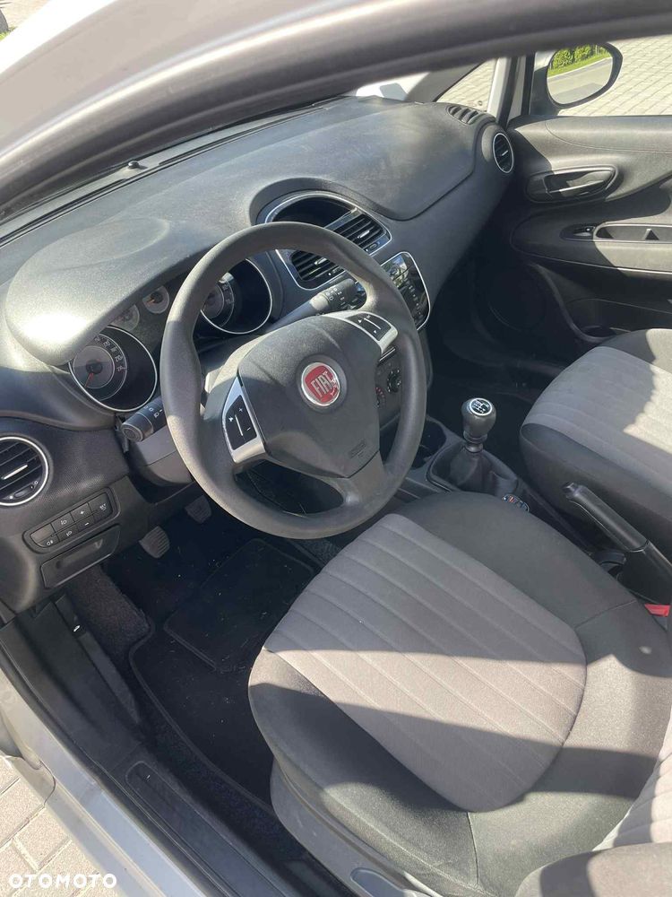 Fiat Punto 1.4 Easy Pakiet Easy Plus S&S - 9