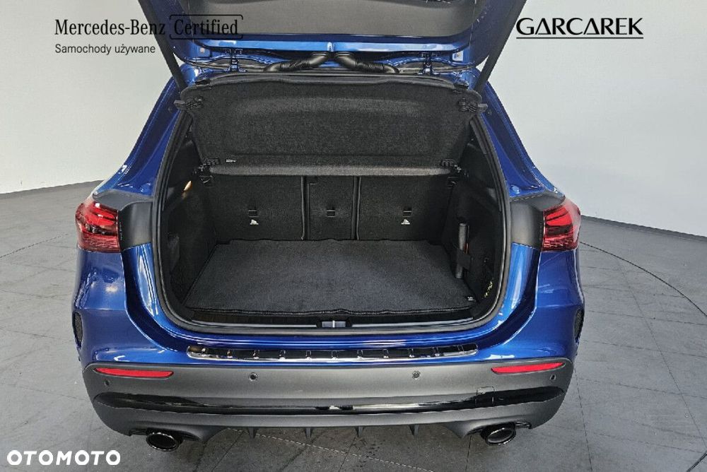 Mercedes-Benz GLA AMG 35 4-Matic - 13