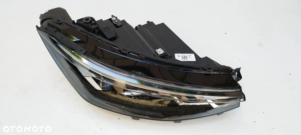 Vw Passat B9 2023- Led Lewa Prawa Nowa Oryginał  3J1941005 3J1941006 - 2