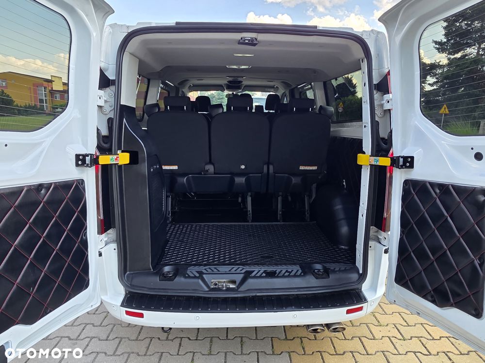 Ford Tourneo Custom 320 L2H1 VA MH Ambiente - 13
