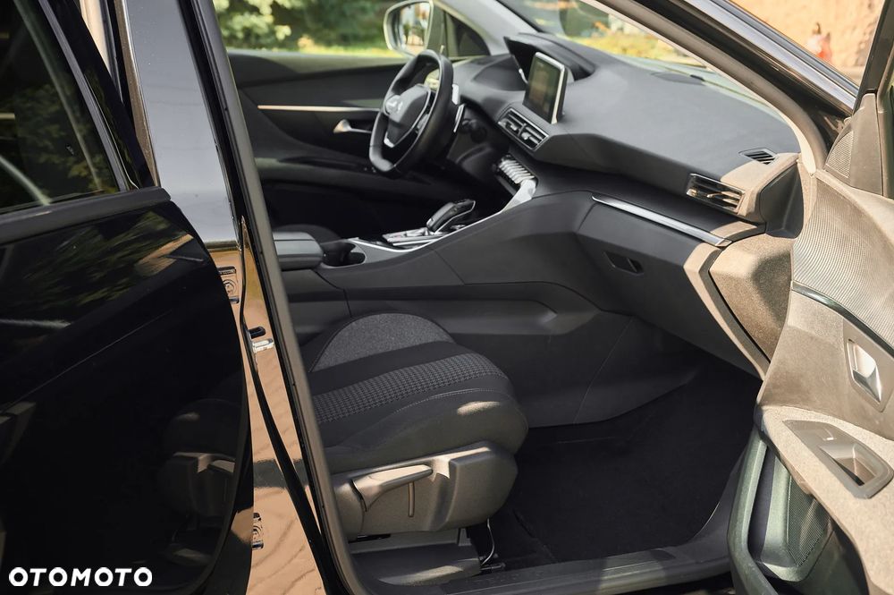 Peugeot 5008 1.5 BlueHDi GT S&S EAT8 - 23