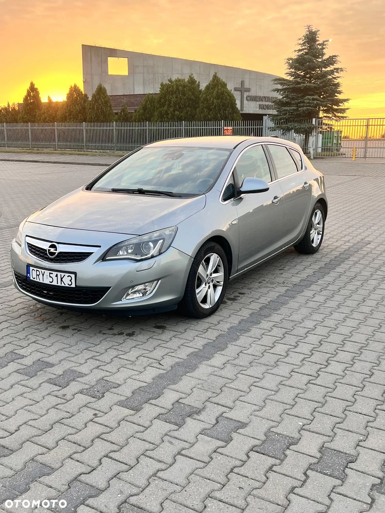 Opel Astra 1.6 T Sport - 1