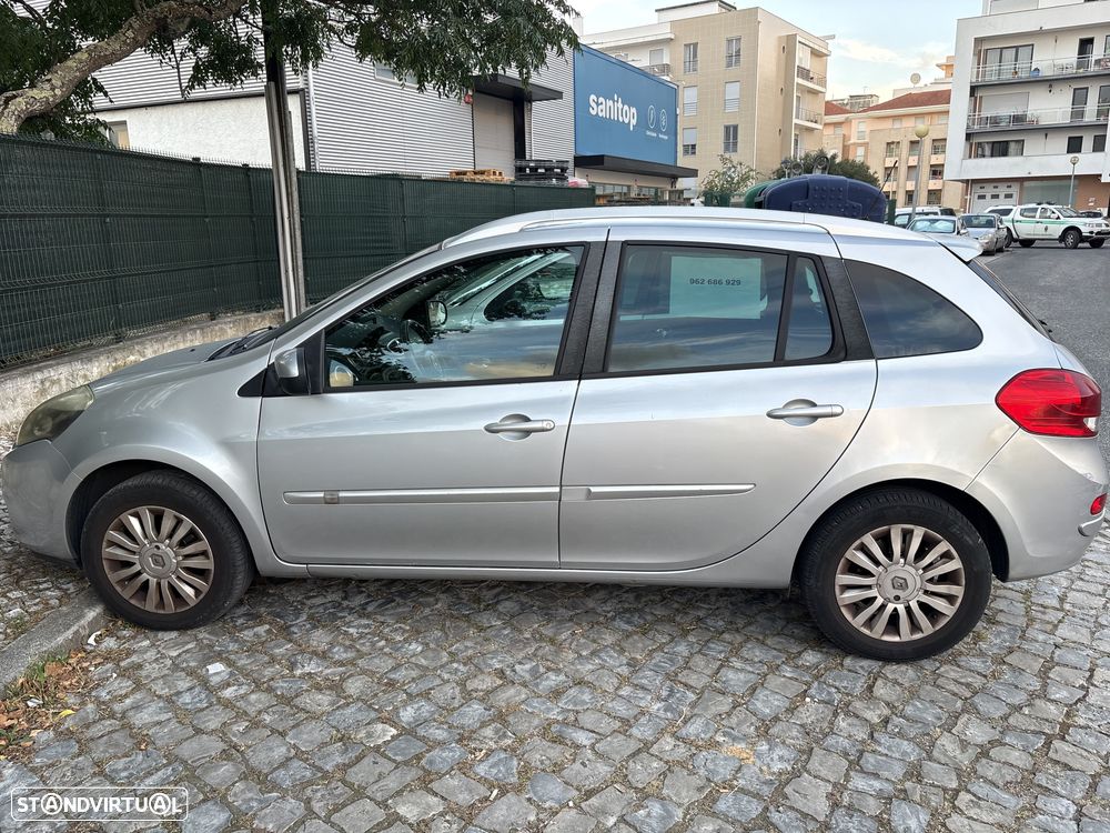 Renault Clio Break - 11