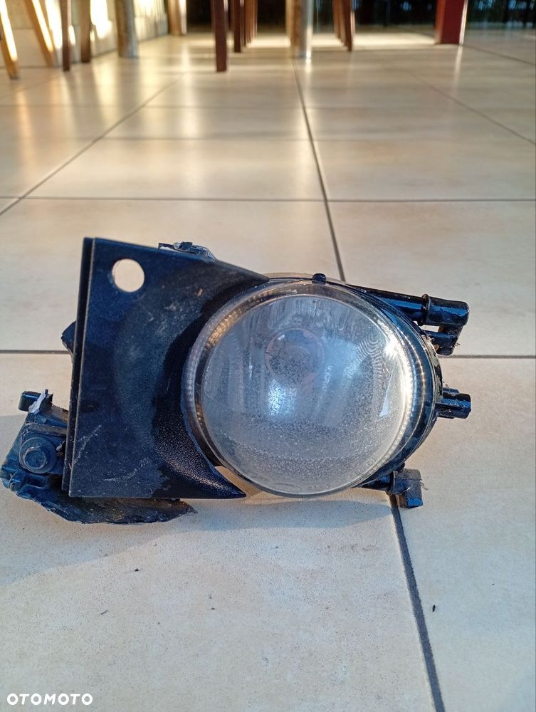 Halogen lewy BMW e39 polift - 1