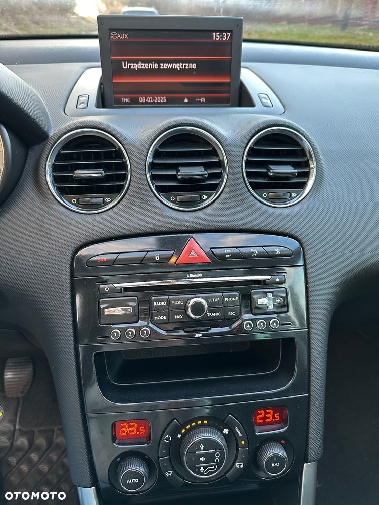 Peugeot 308 1.6 Premium - 12