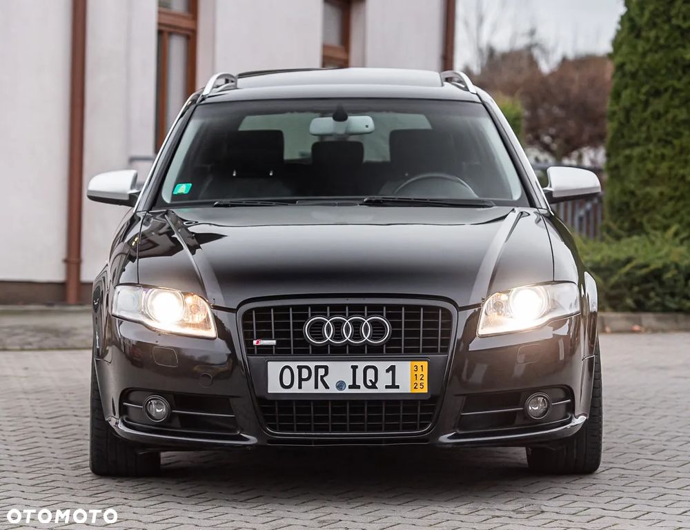 Audi A4 Avant 2.0 TDI DPF quattro - 18