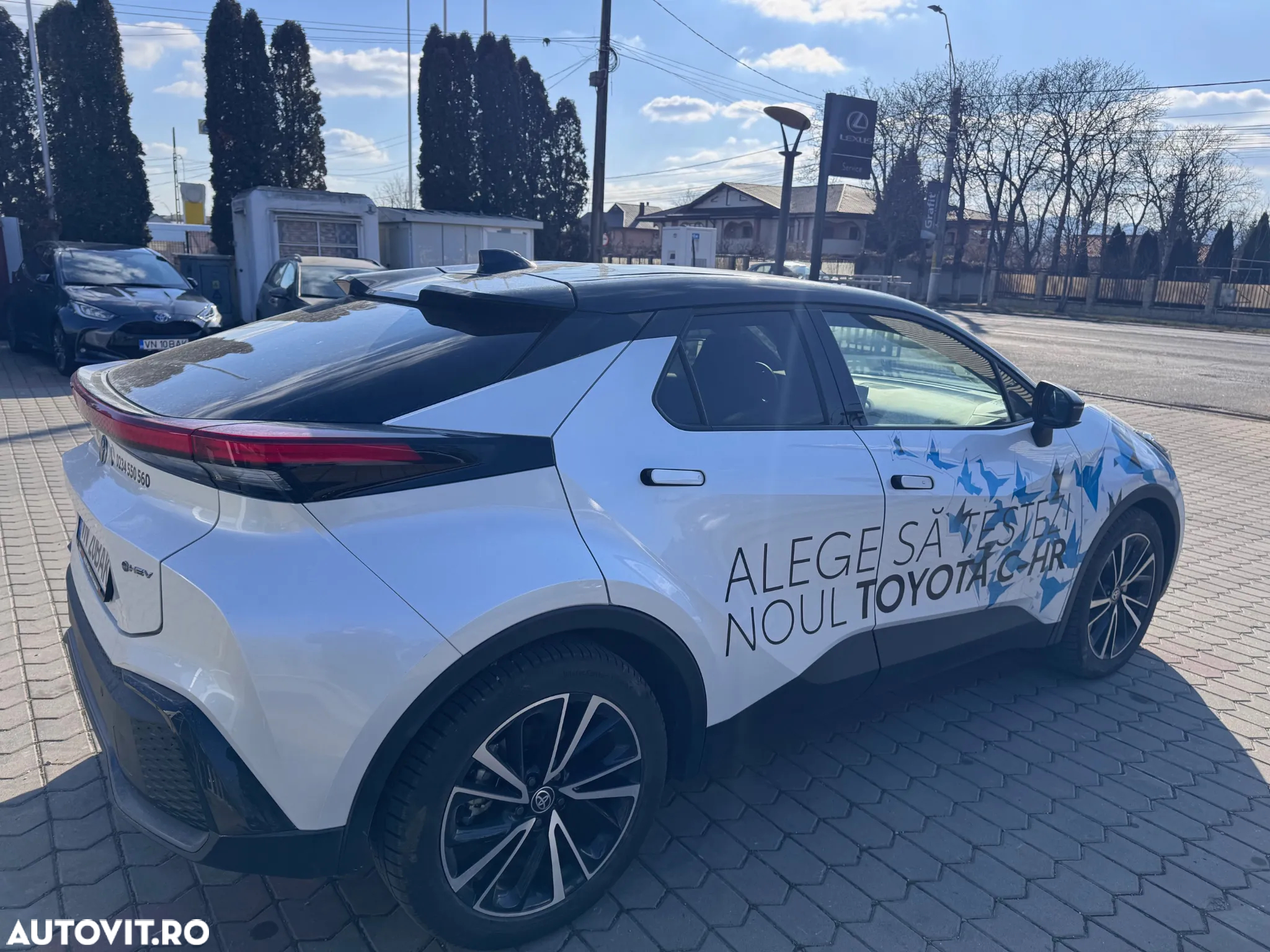Toyota C-HR - 6
