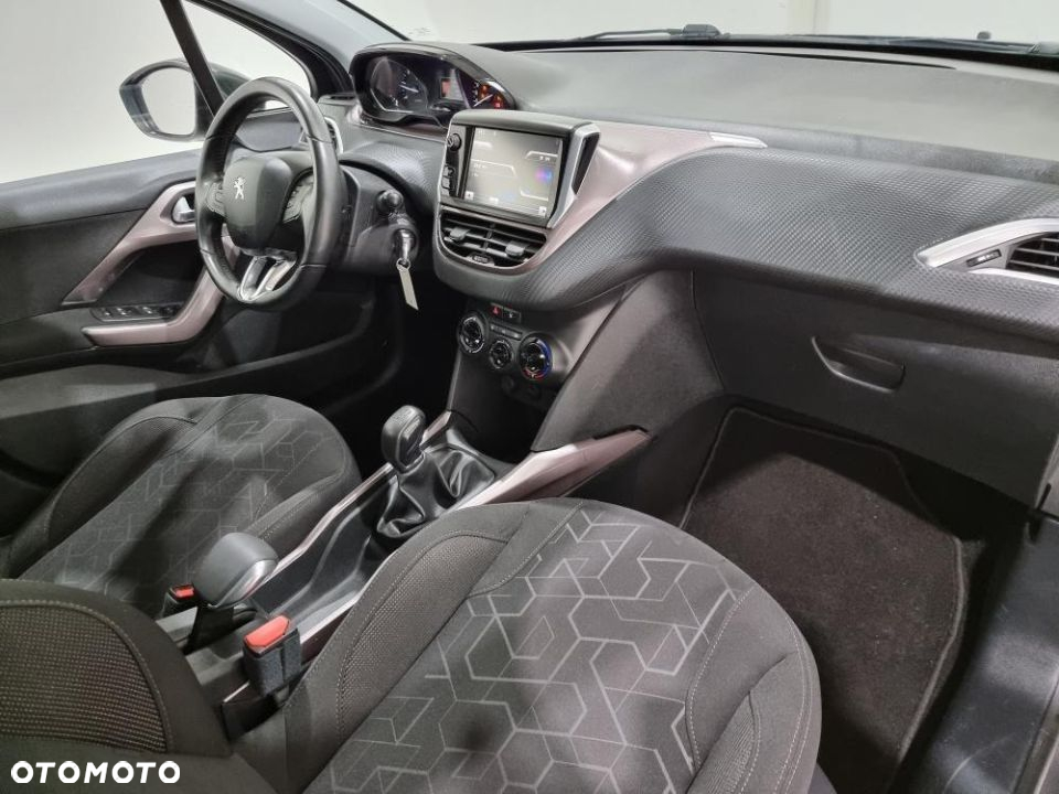 Peugeot 2008 - 17