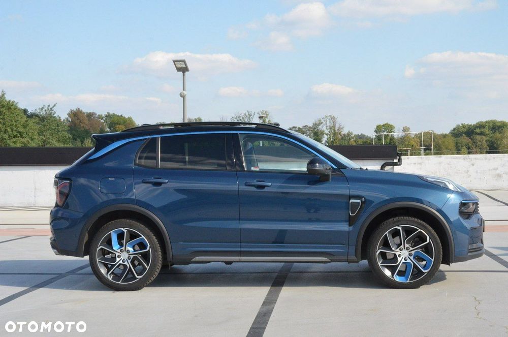 Lynk & Co 01 - 14
