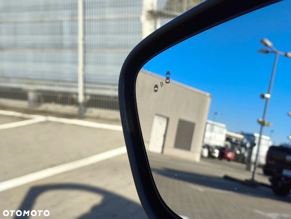 Ford Kuga 2.0 EcoBlue 4x4 TITANIUM X - 23