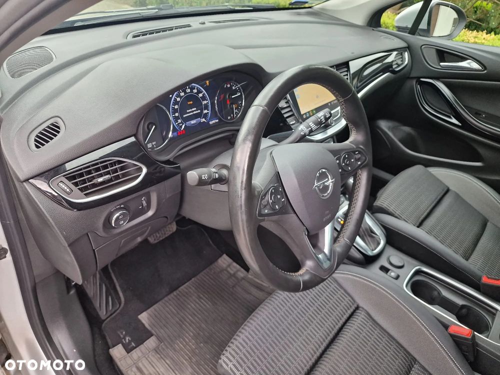Opel Astra 1.5 D Start/Stop Automatik Design&Tech - 22