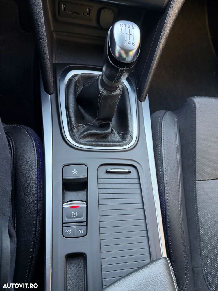 Renault Megane 1.6 dCI Intens - 10