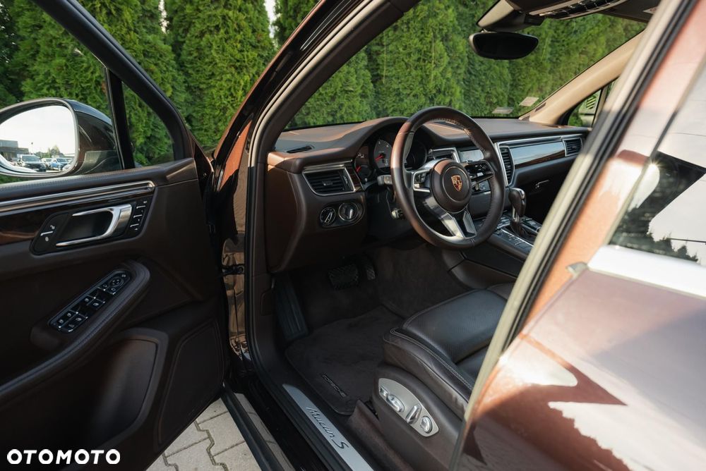 Porsche Macan - 9