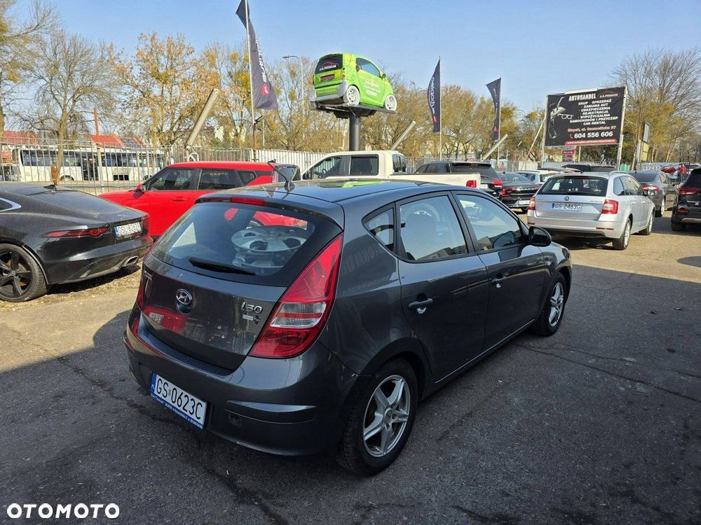 Hyundai i30 1.4 Blue Classic - 3