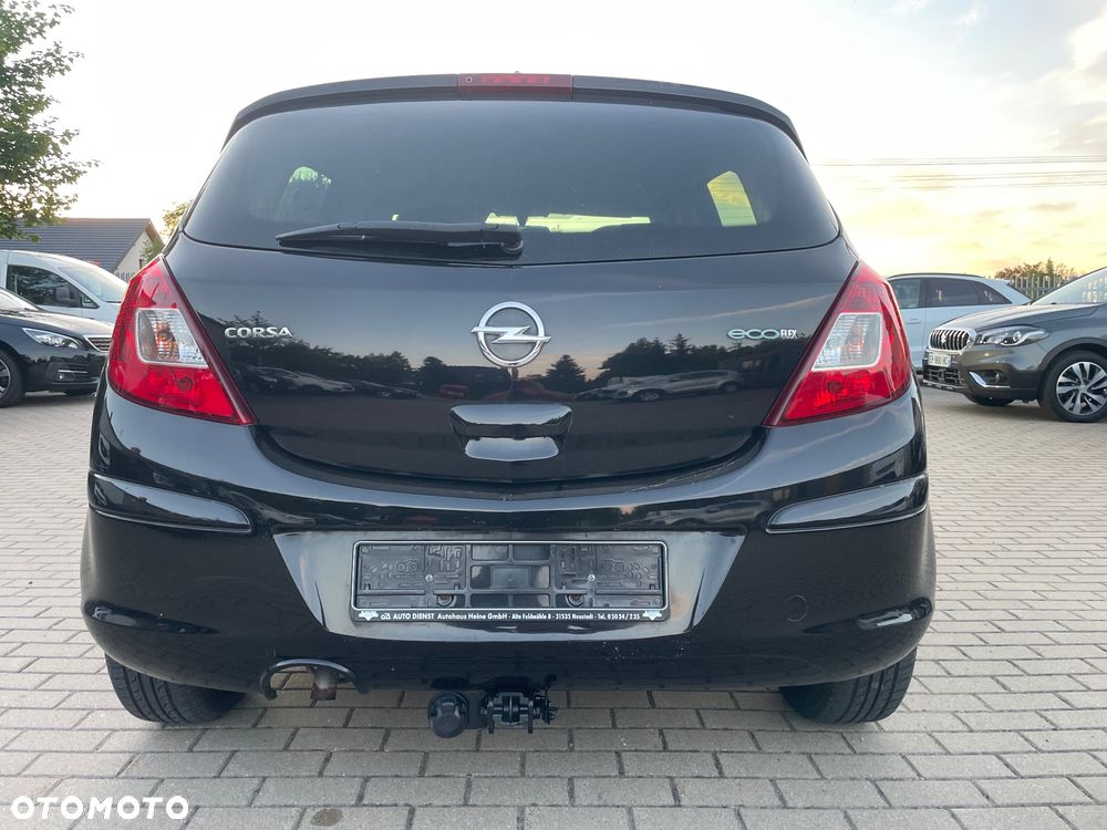 Opel Corsa 1.2 16V Edition / Active - 3