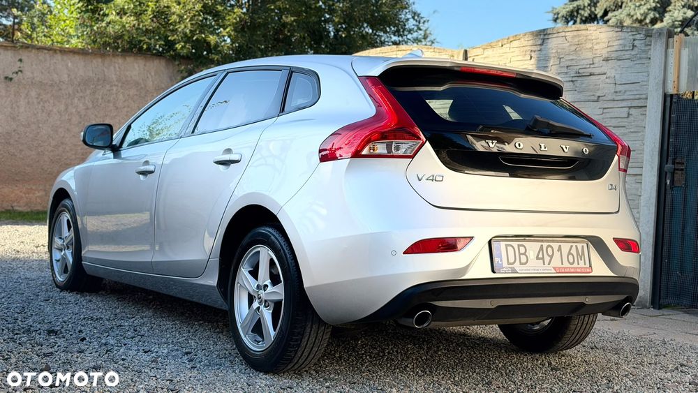 Volvo V40 - 10