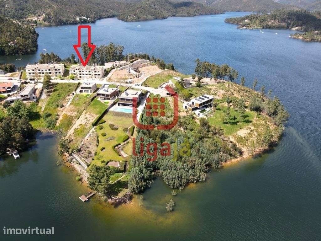 Apartamento T2+2 com vista deslumbrante para o Rio Zêzere! - Grande imagem: 2/32