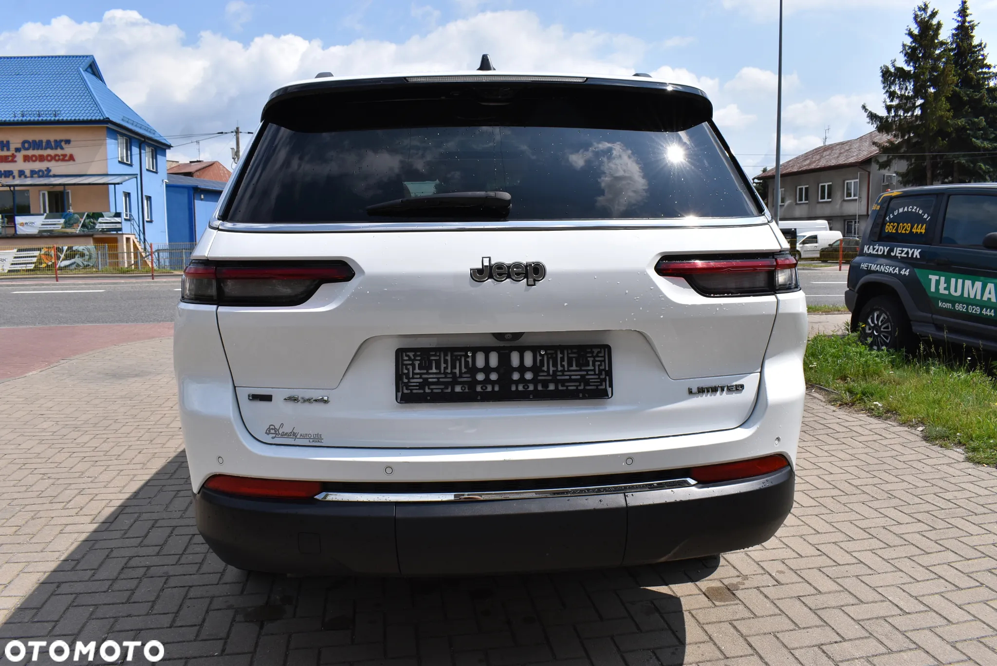 Jeep Grand Cherokee - 8