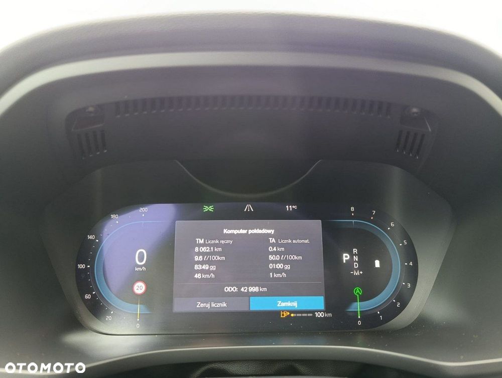 Volvo XC 60 B4 B Plus Dark - 6