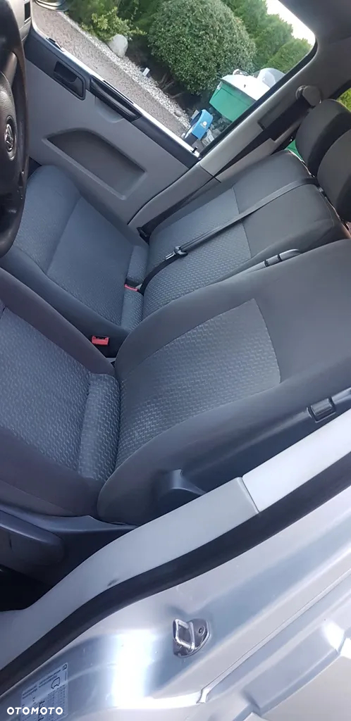 Volkswagen Transporter T5 TDI L2H1 - 15