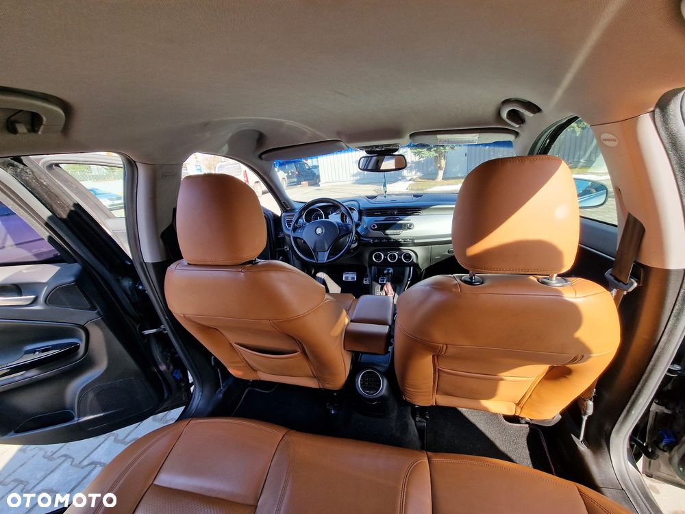 Alfa Romeo Giulietta 1.4 TB 16V Multiair TCT Turismo - 10