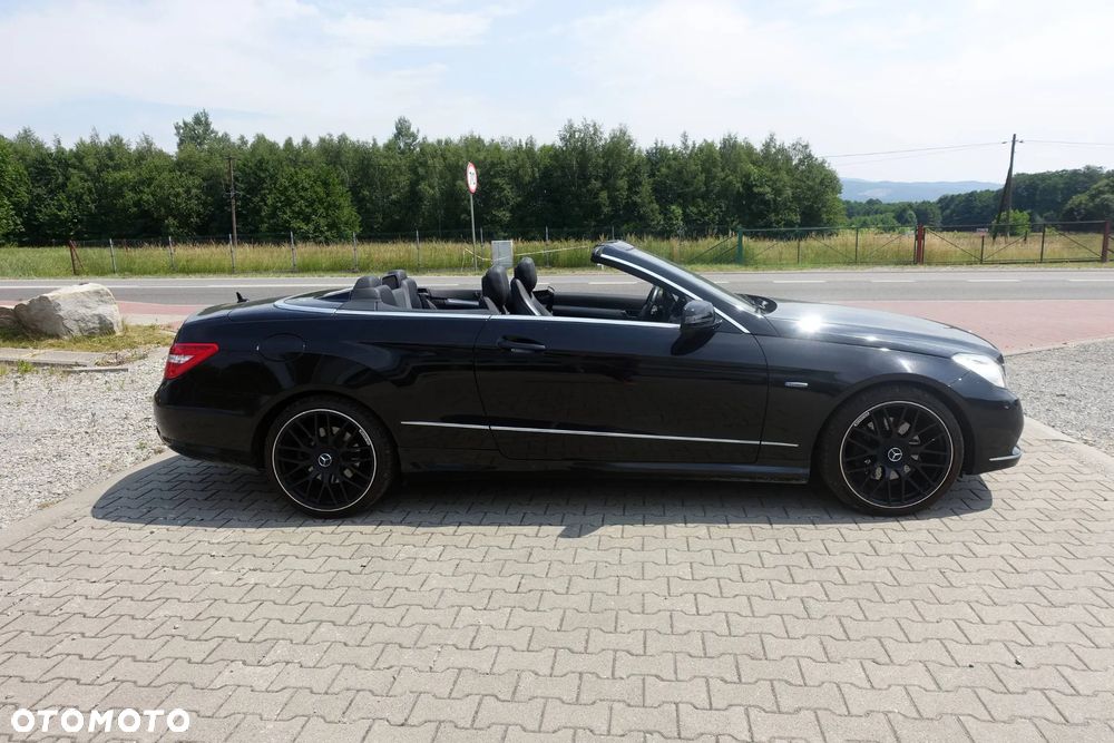 Mercedes-Benz Klasa E 350 CGI BlueEFFICIENCY 7G-TRONIC Avantgarde - 4