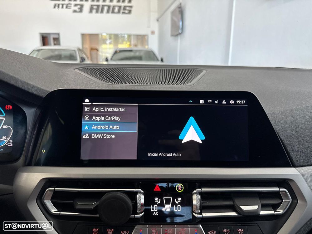 BMW 330 e Pack M Auto - 33