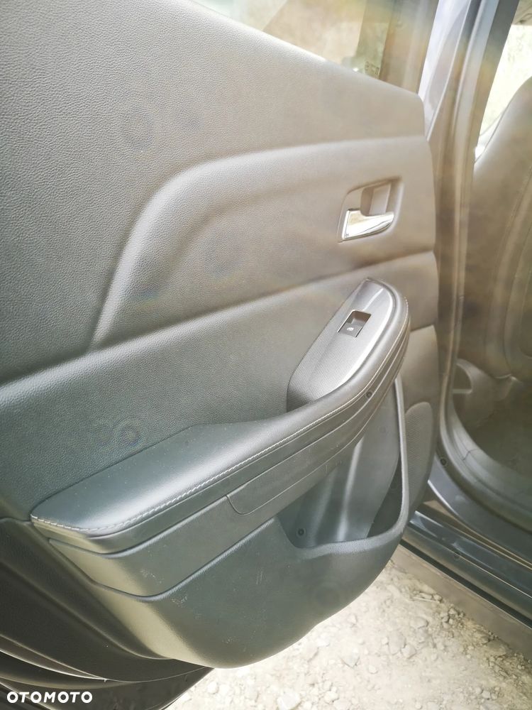 Chevrolet Malibu 2.0 AT LTZ - 31