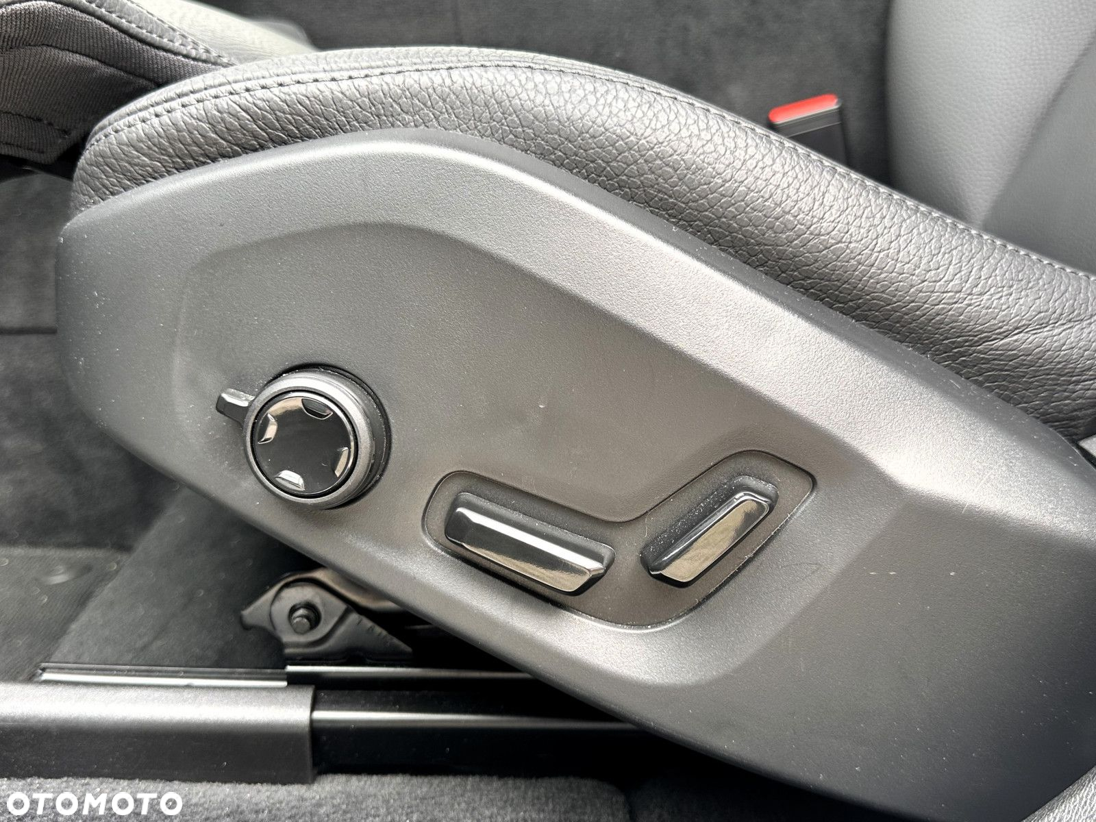 Volvo XC 60 - 23