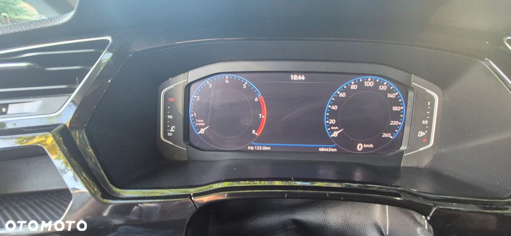 Volkswagen Touran 1.5 TSI EVO Highline DSG - 9