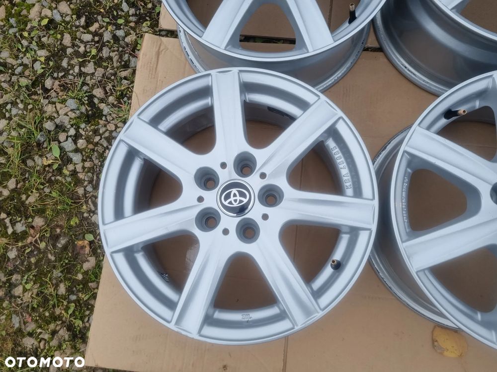 TOYOTA COROLLA,VERSO,SUZUKI, MITSUBISHI, kia alu 7X16 ET38 5X114,3 bdb stan - 2