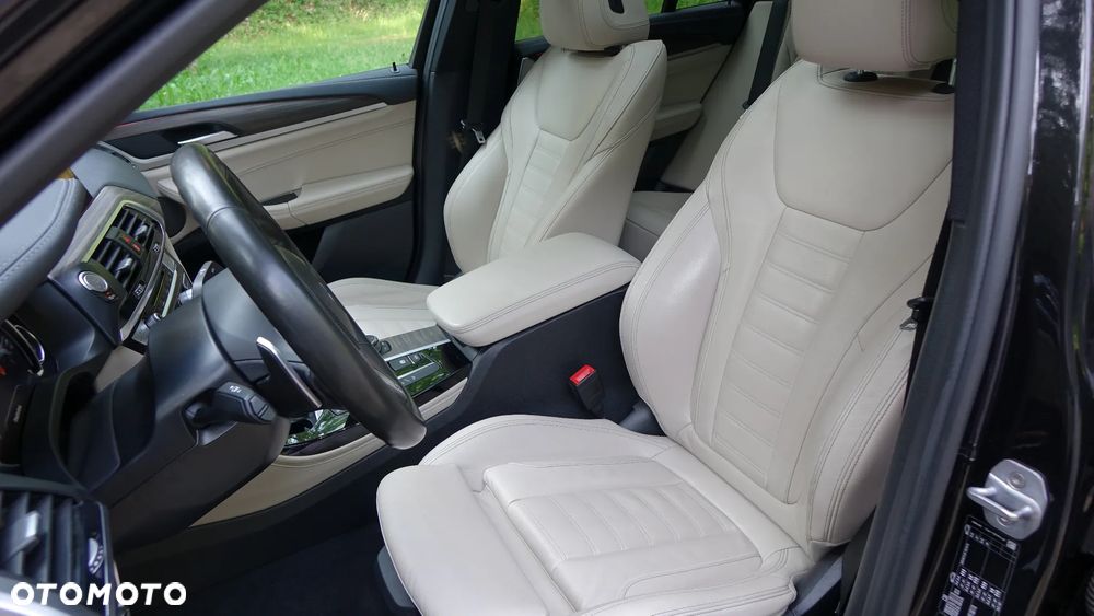 BMW X4 - 16