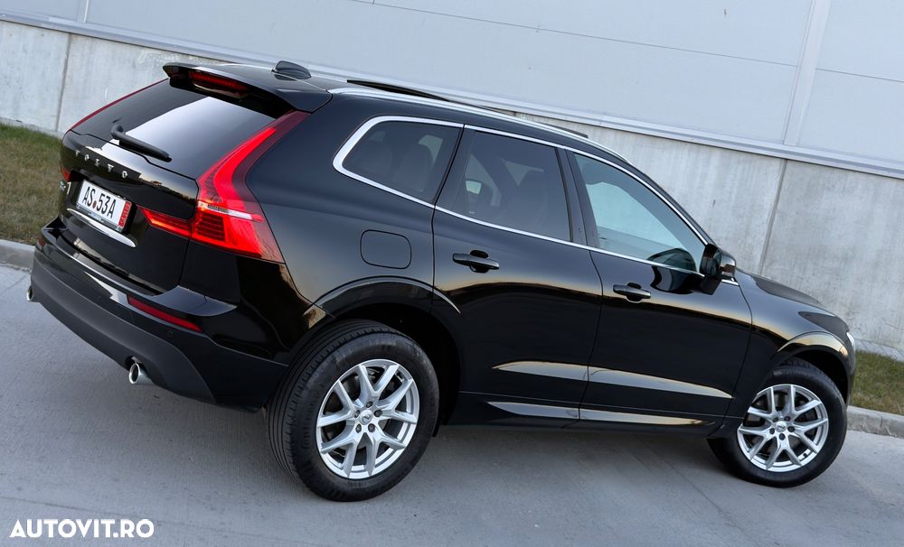 Volvo XC 60 D4 Geartronic Momentum Pro - 4