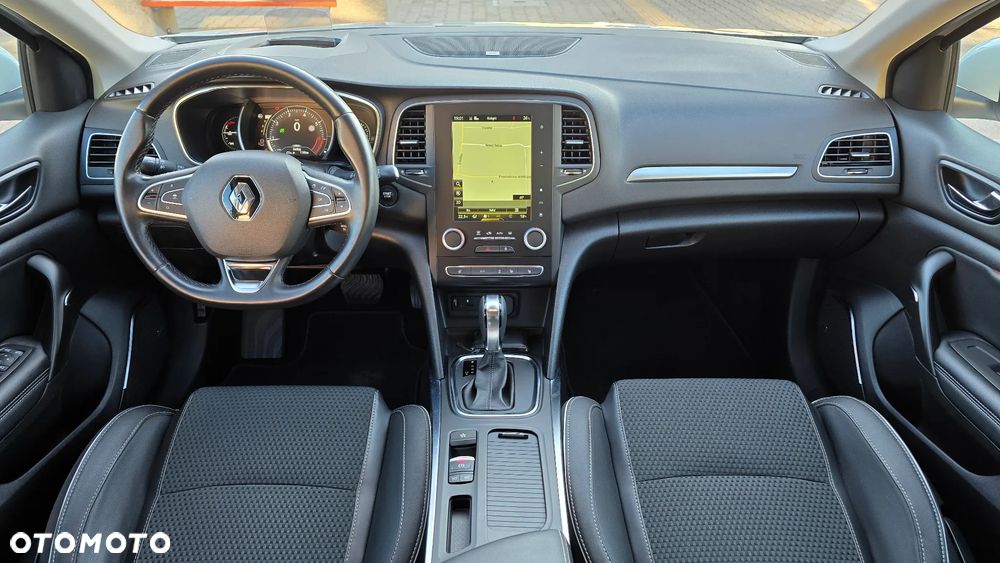 Renault Megane ENERGY TCe 130 EDC BOSE EDITION - 13
