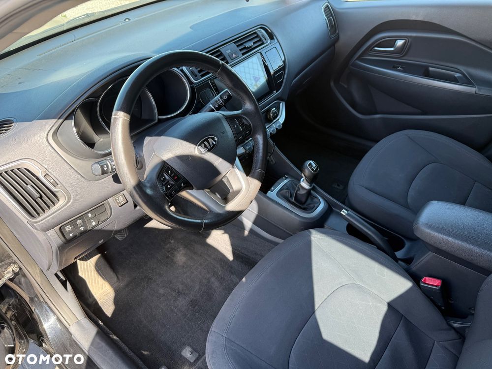 Kia Rio 1.4 XL - 29
