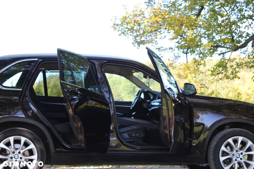 BMW X5 xDrive25d - 27