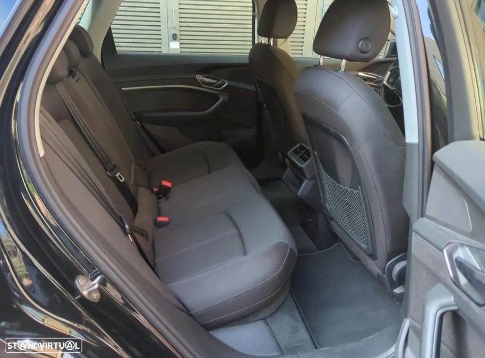 Audi e-tron 50 quattro - 7