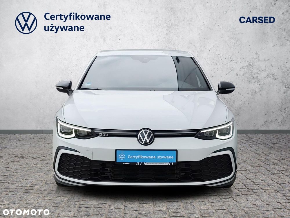 Volkswagen Golf - 10