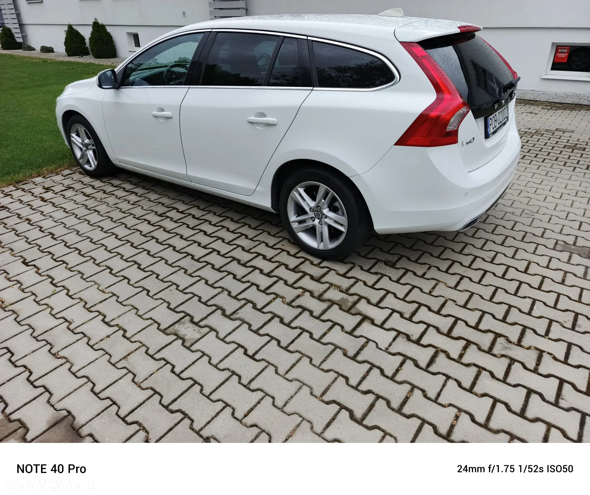 Volvo V60 D4 Drive-E Kinetic - 2