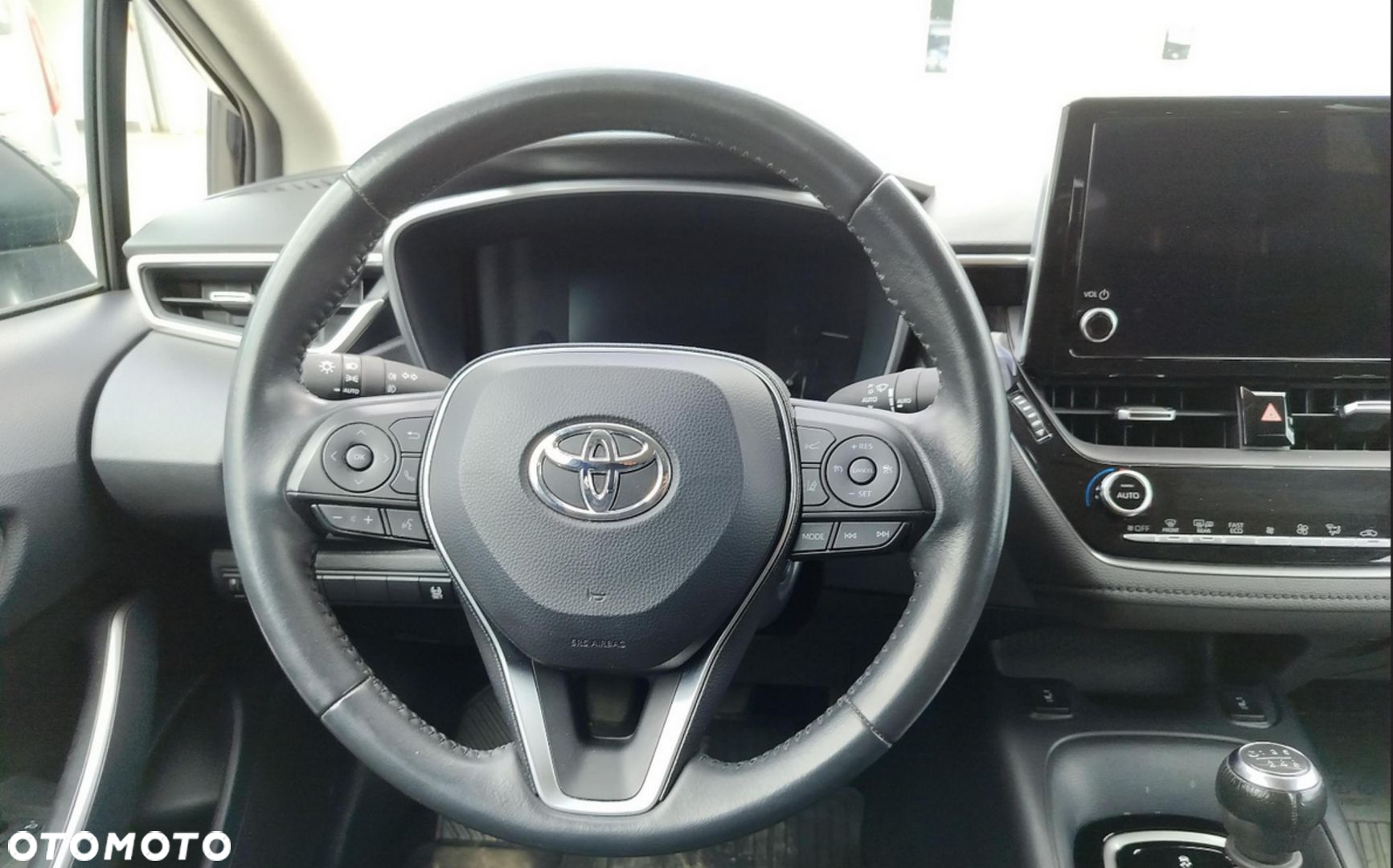 Toyota Corolla - 14