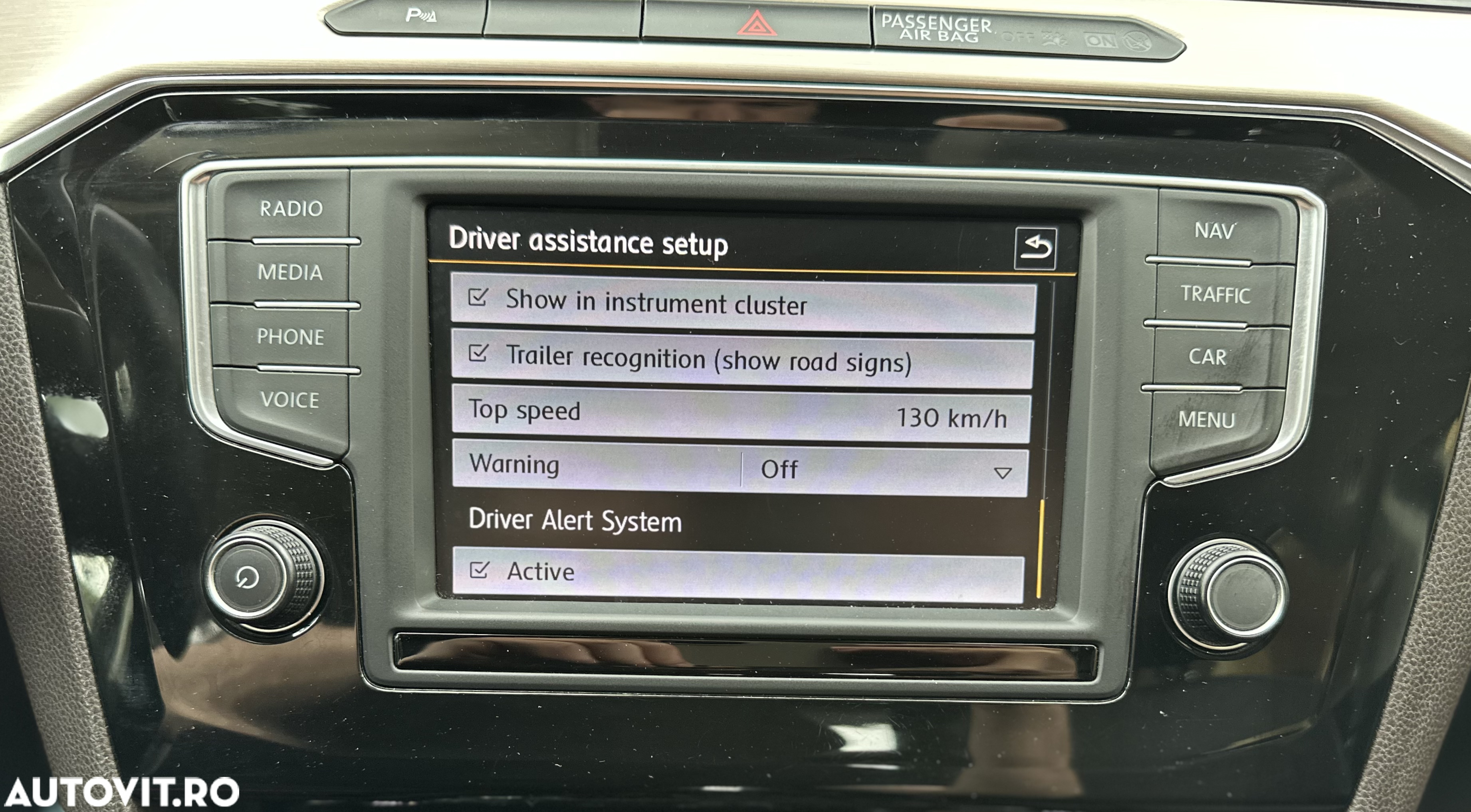 Volkswagen Passat Variant 2.0 TDI DSG Highline - 20
