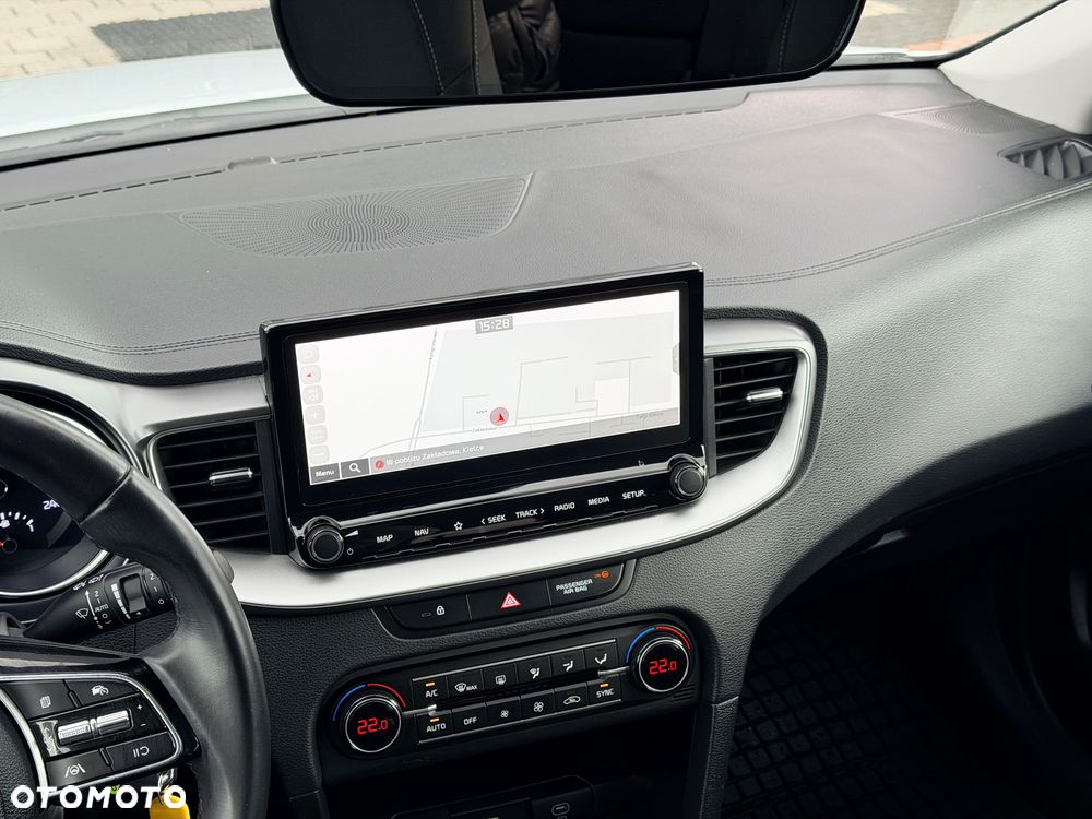 Kia Ceed 1.5 T-GDI M - 19