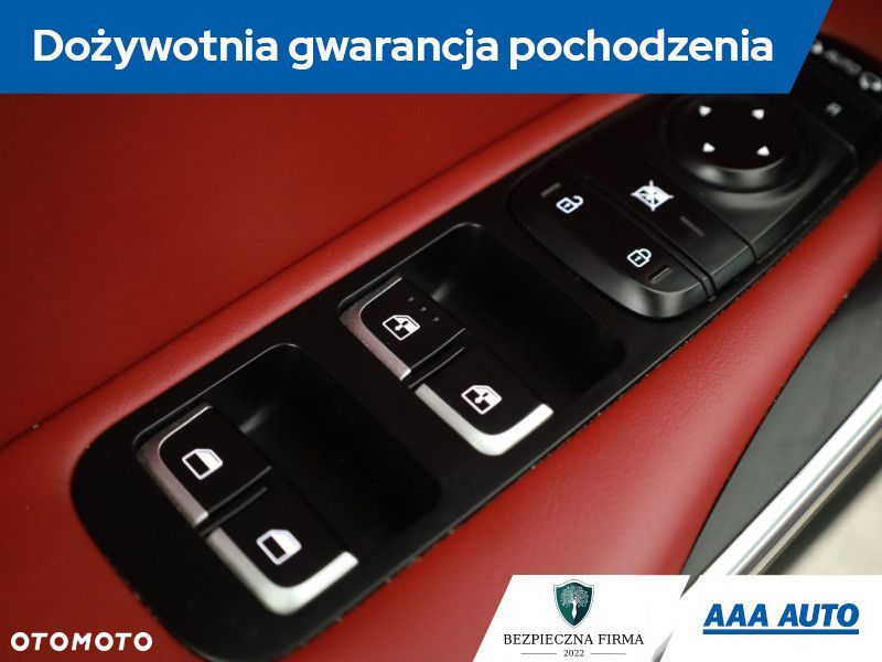 Kia Stinger - 21