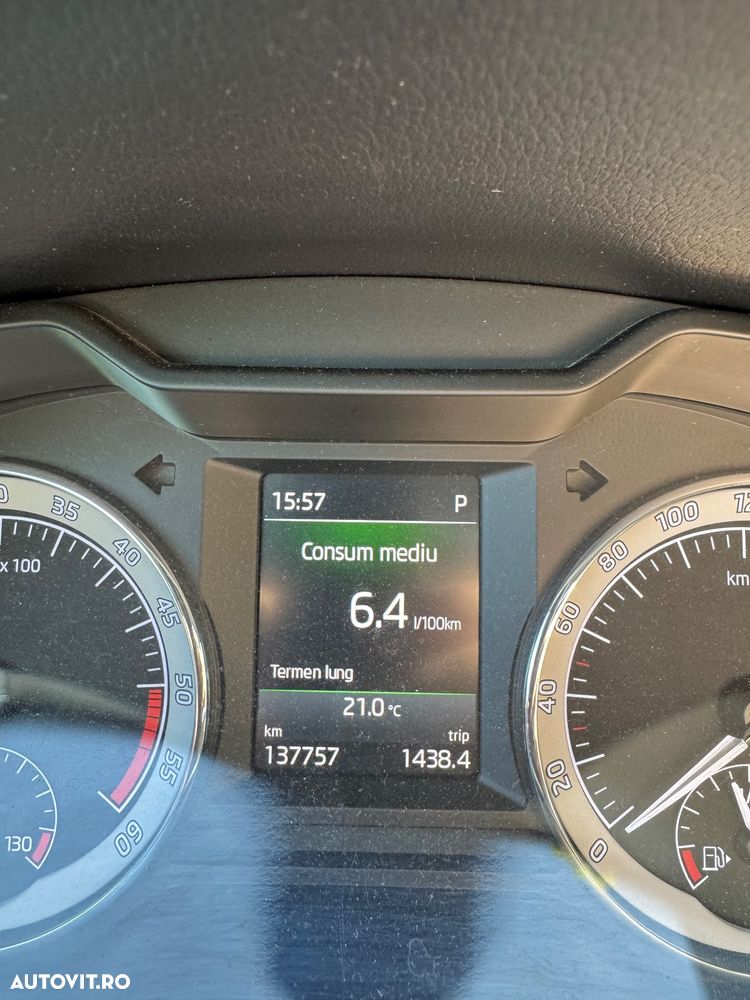 Skoda Octavia 1.6 TDI DSG Style - 14