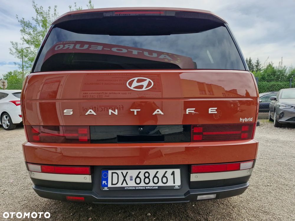 Hyundai Santa Fe 1.6 T-GDI HEV Executive - 4