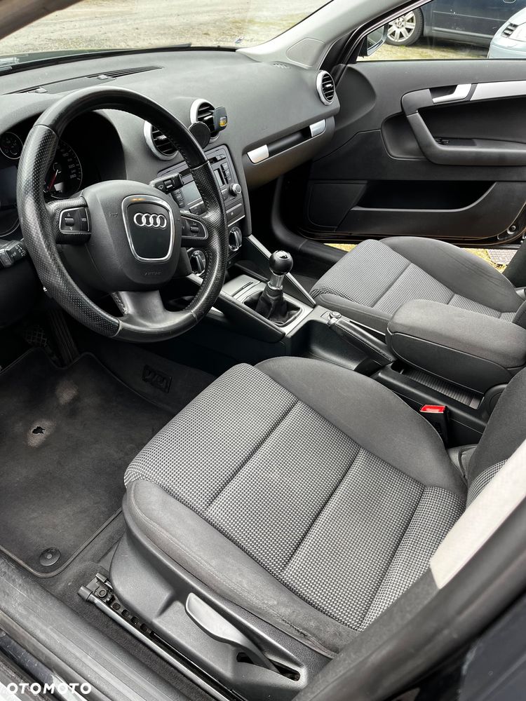 Audi A3 Sportback - 14